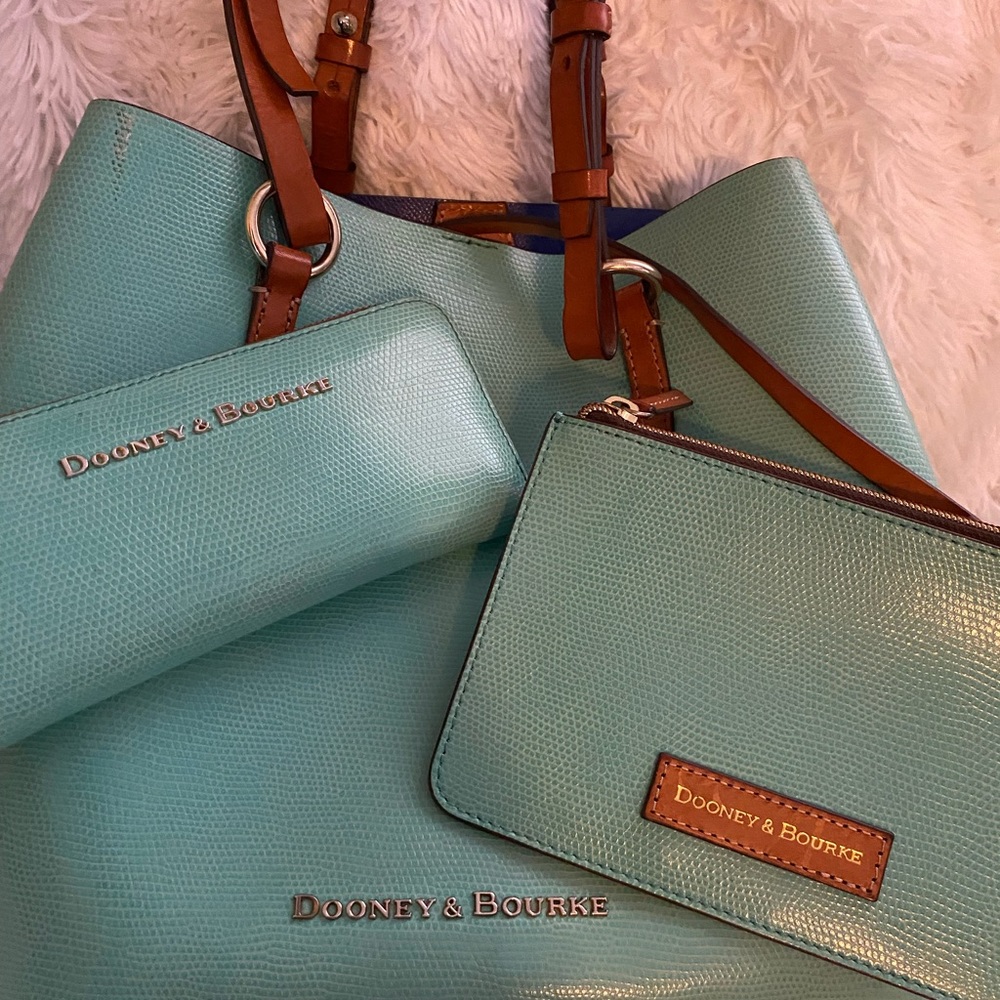 Used Dooney & Bourke purse set